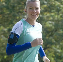 Graphic of Nell McAndrews jogging